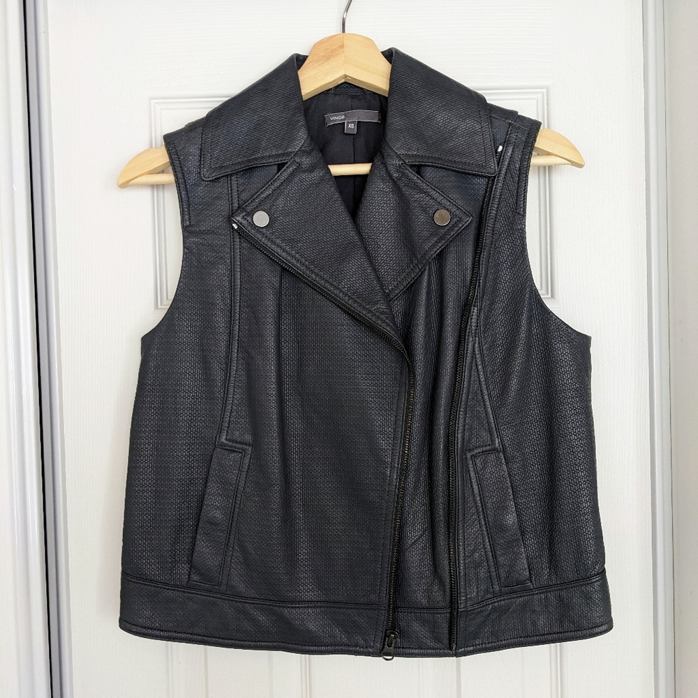 Vince textured leather vest!